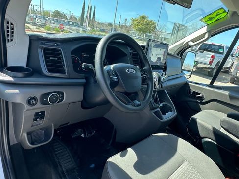 Used 2023 Ford Transit 350 XLT image 22