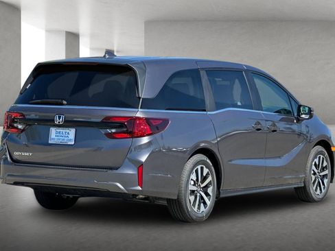 New 2026 Honda Odyssey EX-L image 4