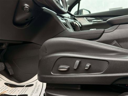 Used 2024 Cadillac XT6 Premium Luxury w/ Technology Package image 18