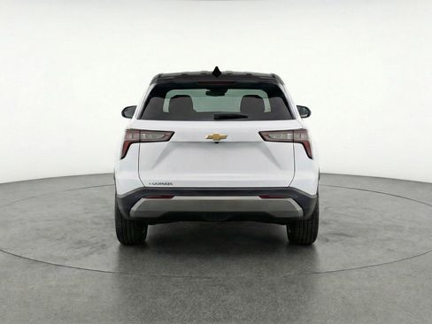 Used 2025 Chevrolet Equinox LT AWD/4WD image 7
