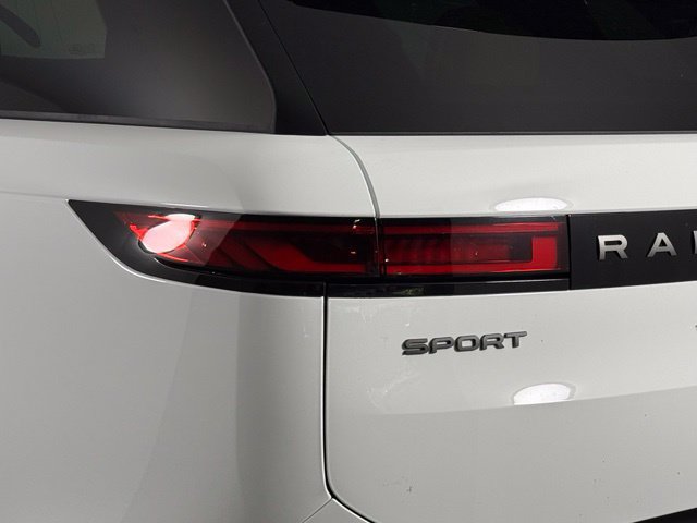 New 2027 Land Rover Range Rover Sport SE AWD/4WD image 13