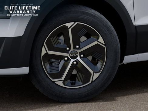 New 2026 Kia Niro EX FWD image 10