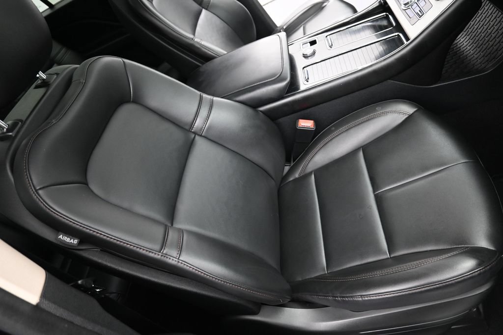 Used 2022 Lincoln Aviator AWD w/ Premium Package image 19