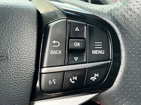 Used 2025 Ford Explorer ST AWD/4WD image 35
