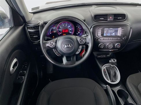 Used 2018 Kia Soul image 22