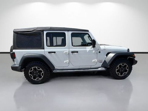 Used 2020 Jeep Wrangler Unlimited Sport AWD/4WD image 2