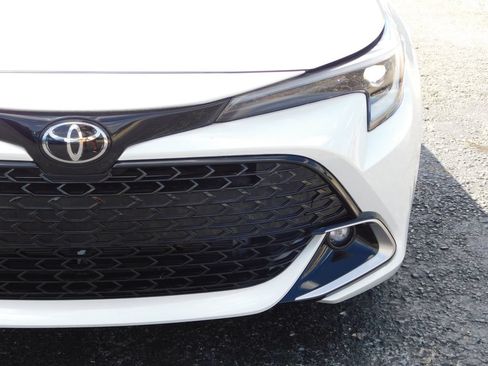 Used 2024 Toyota Corolla XSE FWD image 9