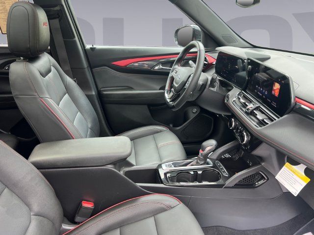 Used 2024 Chevrolet TrailBlazer RS w/ Convenience Package AWD/4WD image 17