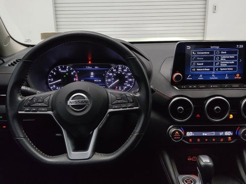 Used 2022 Nissan Sentra SR w/ Trunk Package FWD image 22