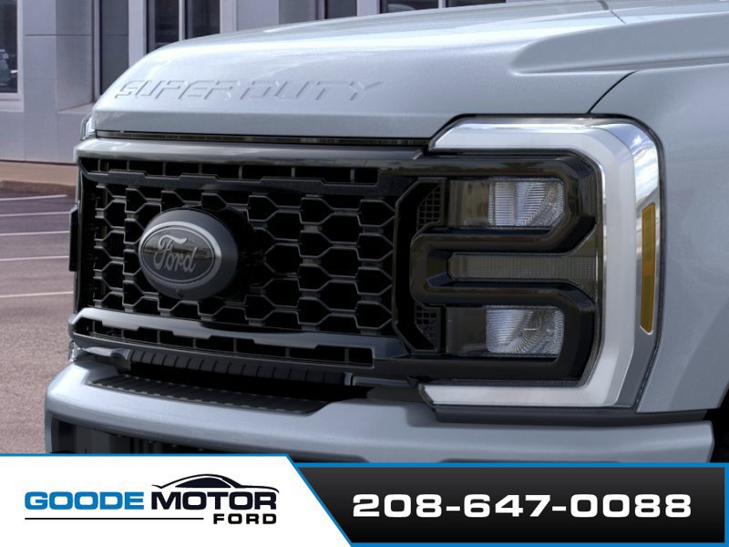 New 2026 Ford F350 Lariat w/ Black Appearance Package AWD/4WD image 17