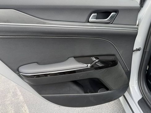 Certified 2025 Kia K5 GT-Line FWD image 27