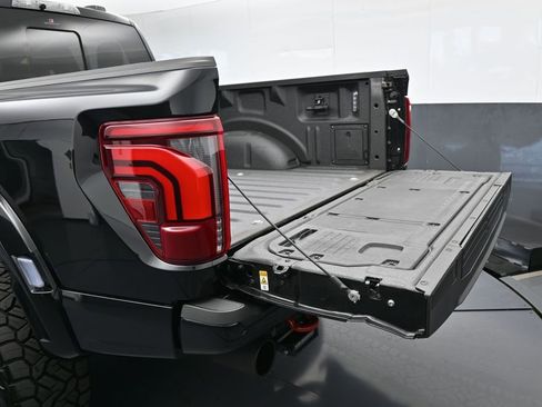 Used 2024 Ford F150 Raptor AWD/4WD image 48