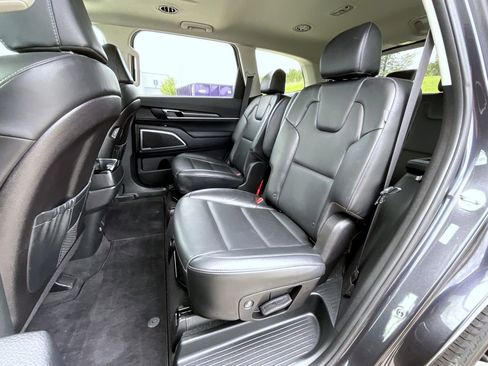 Used 2025 Kia Telluride S AWD/4WD image 22