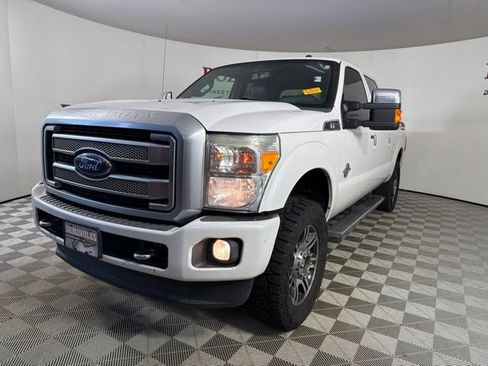 Used 2015 Ford F250 Platinum w/ FX4 Off-Road Package AWD/4WD image 4