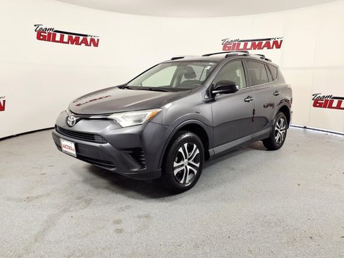 Used 2016 Toyota RAV4 LE image 9
