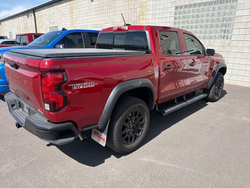 Used 2025 Chevrolet Colorado Trail Boss AWD/4WD image 3