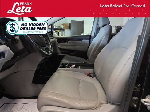 Used 2018 Honda Odyssey Elite image 14