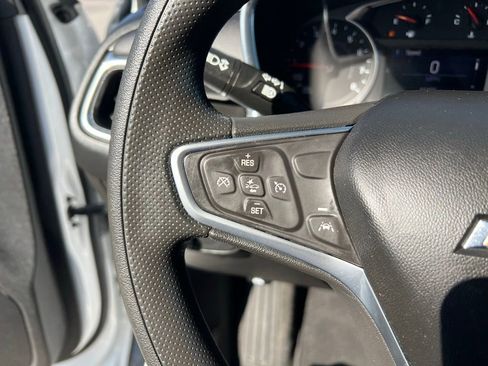 Used 2022 Chevrolet Equinox LT AWD/4WD image 42