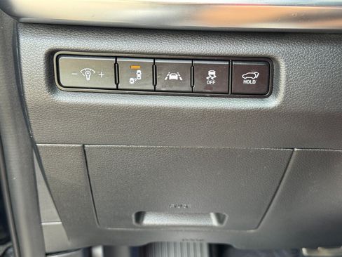 Used 2020 Kia Telluride SX w/ Towing Package FWD image 18