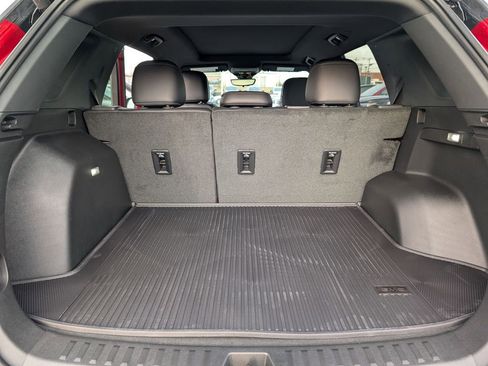 New 2026 GMC Terrain AT4 w/ Convenience Package III image 9