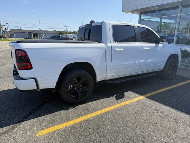 Used 2021 RAM 1500 Big Horn AWD/4WD image 3