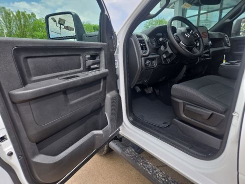 New 2026 RAM 2500 Tradesman AWD/4WD image 35