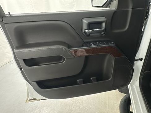 Used 2017 GMC Sierra 1500 SLE w/ Elevation Edition image 17