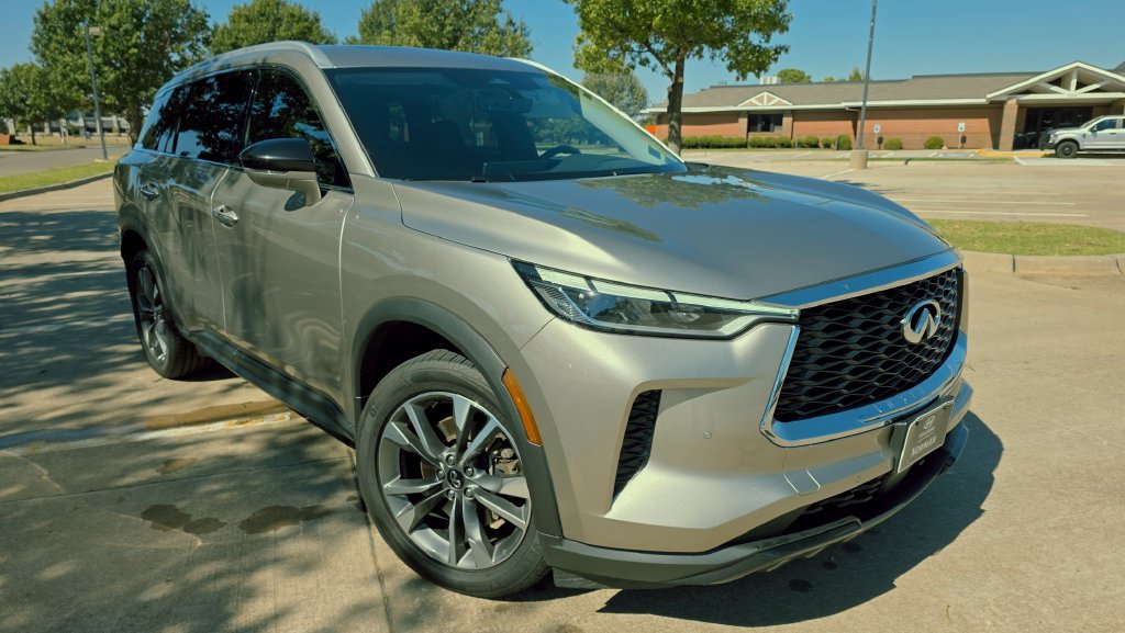 Used 2025 INFINITI QX60 Luxe AWD/4WD image 24