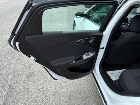 Used 2024 Chevrolet Malibu LS image 10