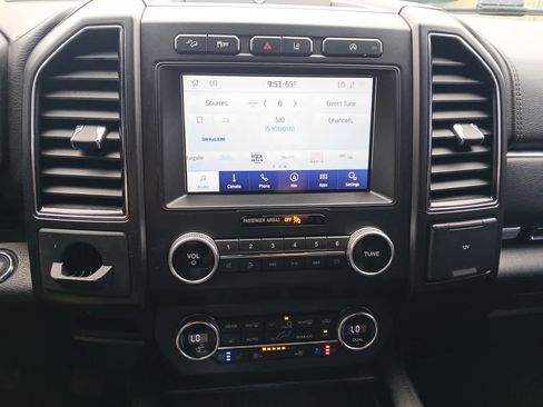 Used 2020 Ford Expedition Max Limited AWD/4WD image 28