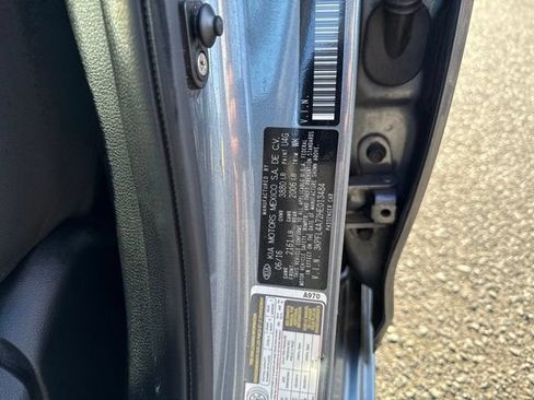 Used 2017 Kia Forte S FWD image 18