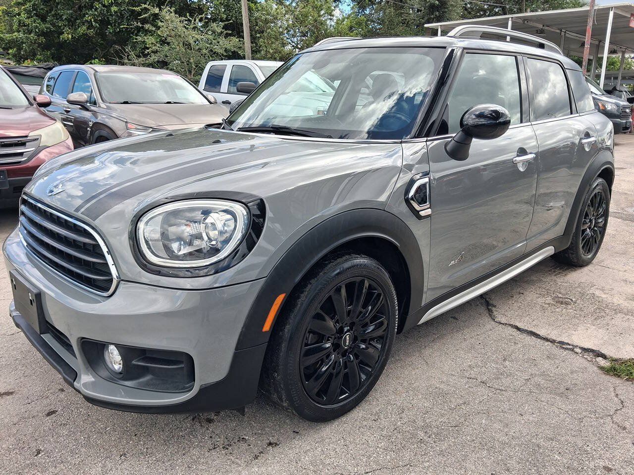 Used 2017 MINI Cooper Countryman ALL4 AWD/4WD image 1