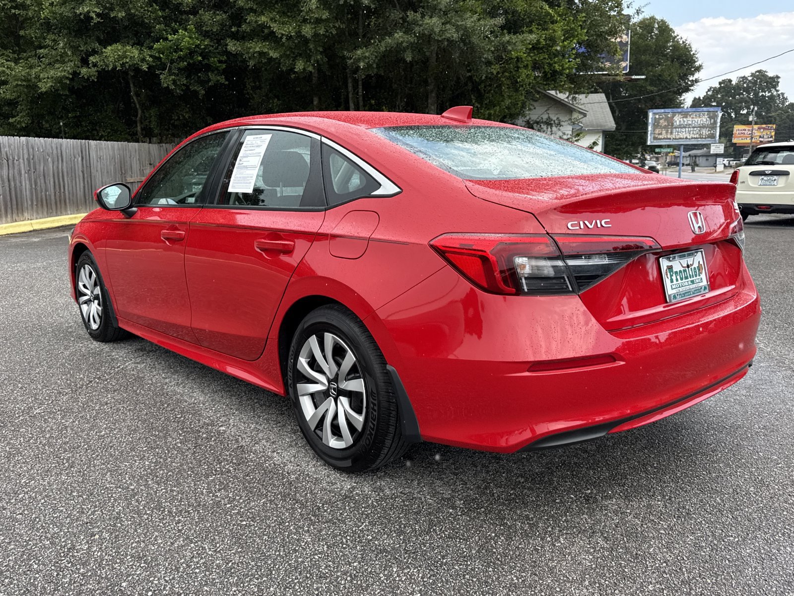 Used 2023 Honda Civic LX image 3