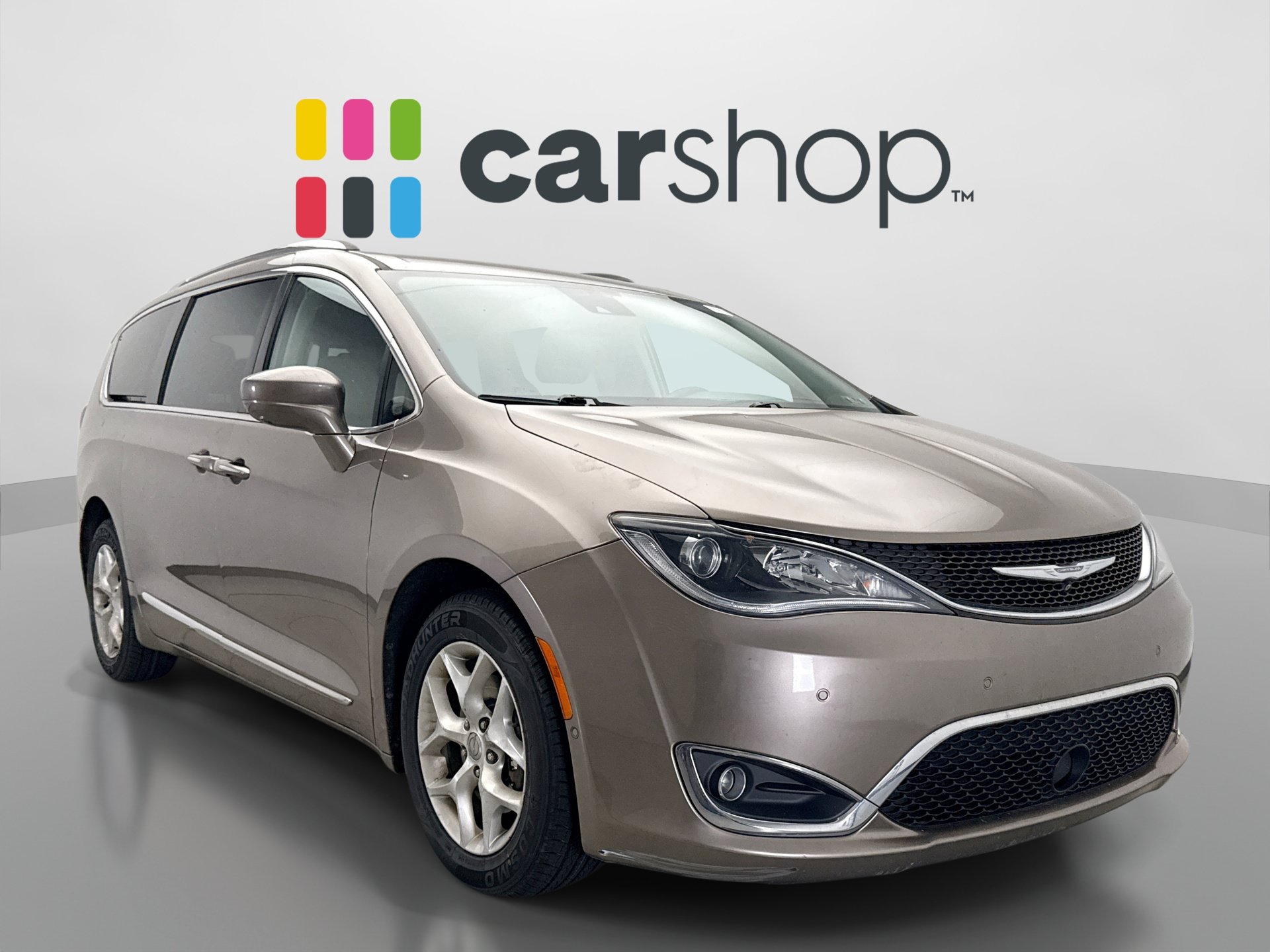 Used 2017 Chrysler Pacifica Touring-L Plus w/ Advanced Safetytec Group FWD image 7