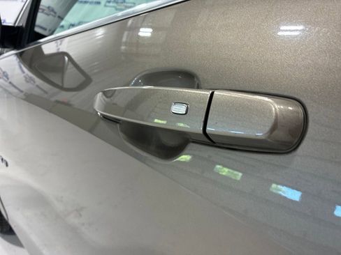 Used 2020 Chevrolet Malibu LT FWD image 11