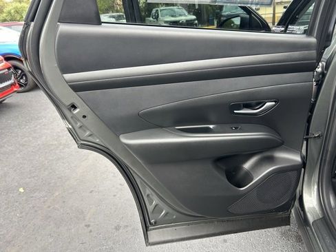 Used 2025 Hyundai Tucson Blue image 13