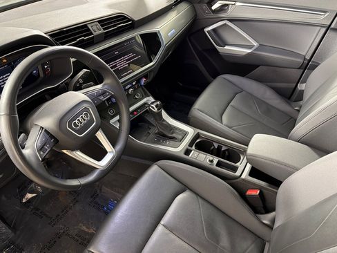 Used 2023 Audi Q3 2.0T Premium Plus w/ Premium Plus Package AWD/4WD image 9