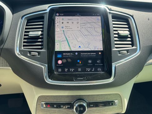 Used 2023 Volvo XC90 B6 Core w/ Protection Package Premier AWD/4WD image 17