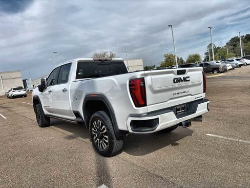 Used 2024 GMC Sierra 3500 Denali Ultimate AWD/4WD image 6