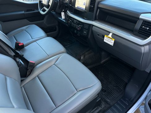 New 2025 Ford F350 XL w/ 360-Degree Camera Package image 15