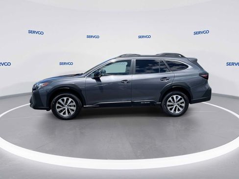 Used 2023 Subaru Outback Premium AWD/4WD image 5