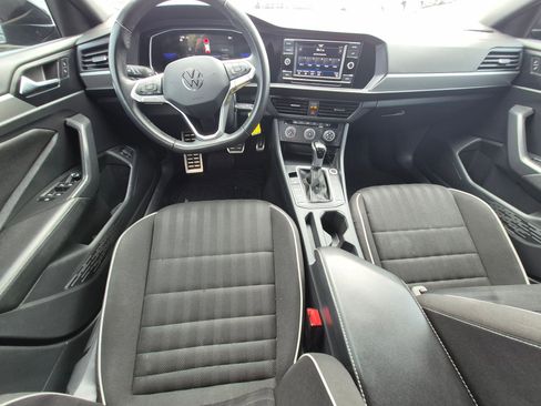Used 2024 Volkswagen Jetta Sport FWD image 28