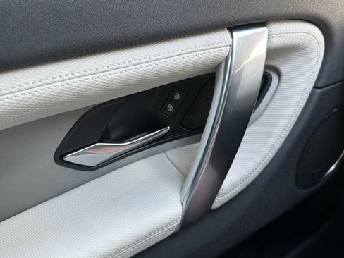 Used 2023 Land Rover Discovery Sport S R-Dynamic image 29