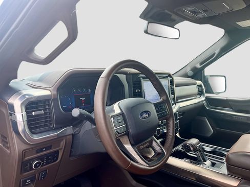 Used 2025 Ford F150 King Ranch w/ FX4 Off-Road Package AWD/4WD image 9