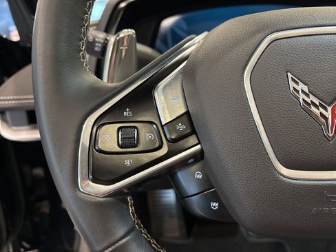 Used 2024 Chevrolet Corvette Stingray Convertible w/ Z51 Performance Package image 28