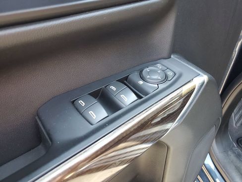 Used 2019 Chevrolet Silverado 1500 LT w/ All-Star Edition AWD/4WD image 14