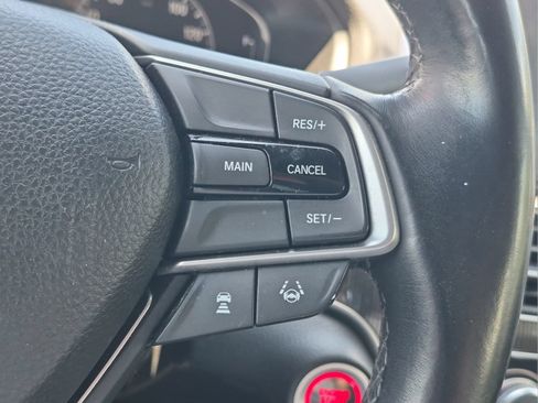 Certified 2018 Honda Accord Sport image 10