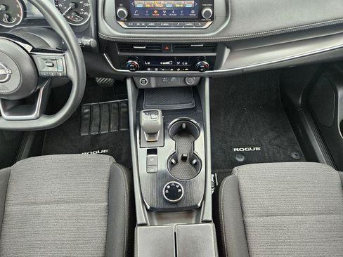 Used 2023 Nissan Rogue SV AWD/4WD image 23