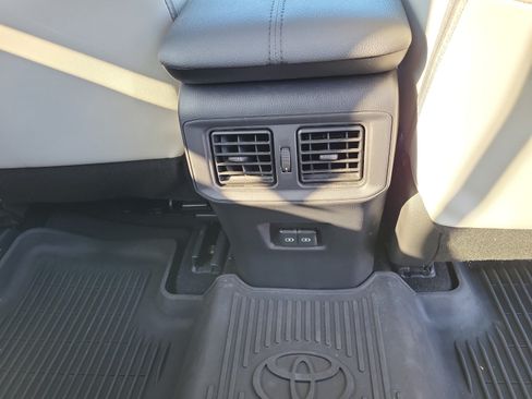 Used 2025 Toyota RAV4 XLE Premium w/ Weather Package AWD/4WD image 15