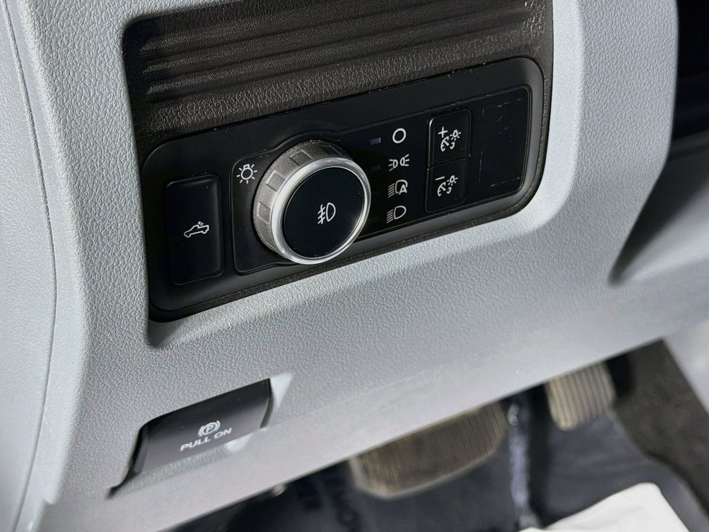 Used 2024 Ford F250 XLT AWD/4WD image 10